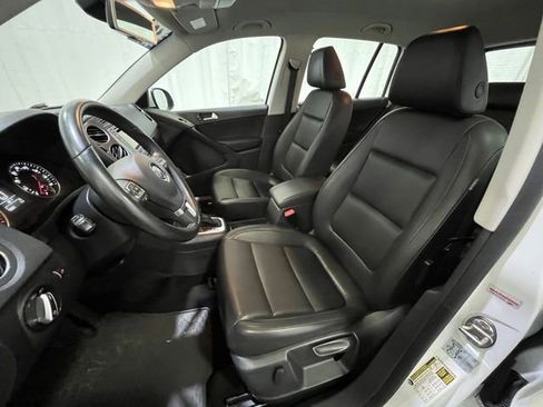 Used 2016 Volkswagen Tiguan S AWD/4WD image 9