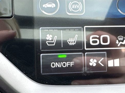 Used 2025 Subaru Ascent Bronze Edition w/ Popular Package #2 image 19