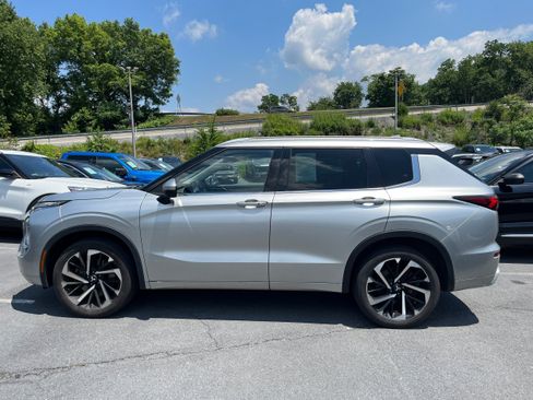 Used 2022 Mitsubishi Outlander SEL AWD/4WD image 7
