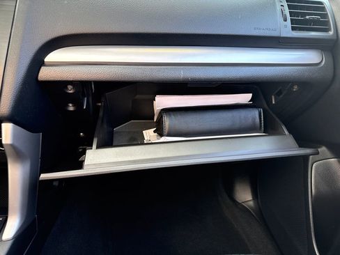 Used 2015 Subaru Forester 2.5i Premium w/ All-Weather Package image 31