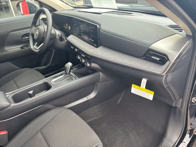 Used 2026 Nissan Kicks S FWD image 12