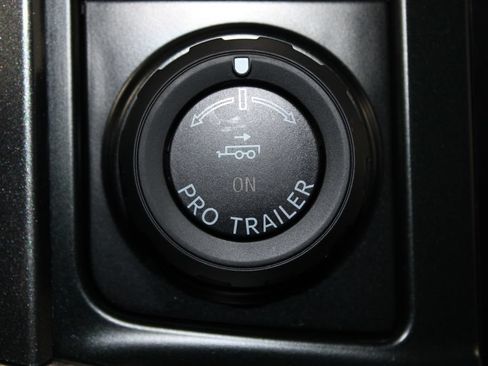 Used 2023 Ford F150 Lariat w/ Equipment Group 502A High AWD/4WD image 49