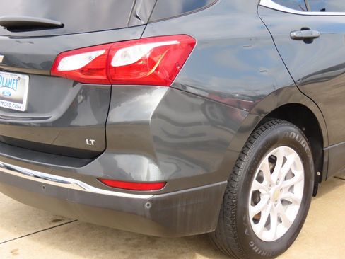 Used 2020 Chevrolet Equinox LT image 12