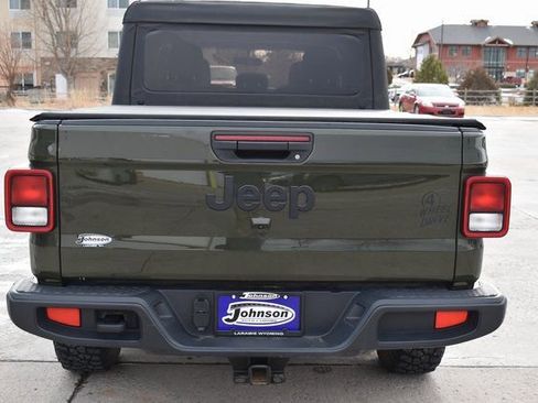 Used 2023 Jeep Gladiator Sport image 6