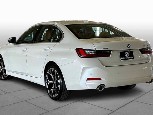Used 2025 BMW 330i xDrive Sedan w/ Premium Package image 12