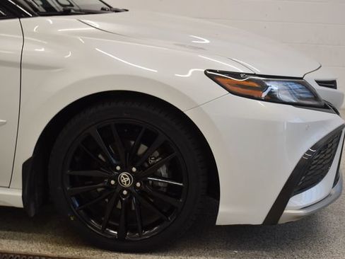 Used 2021 Toyota Camry XSE w/ Navigation Package FWD image 13
