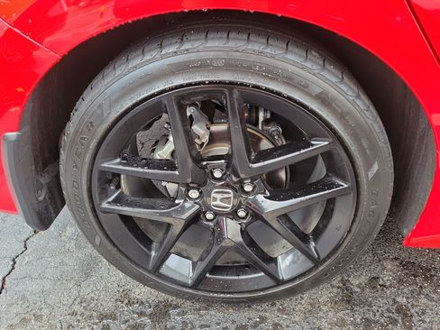 Certified 2026 Honda Civic Sport image 5
