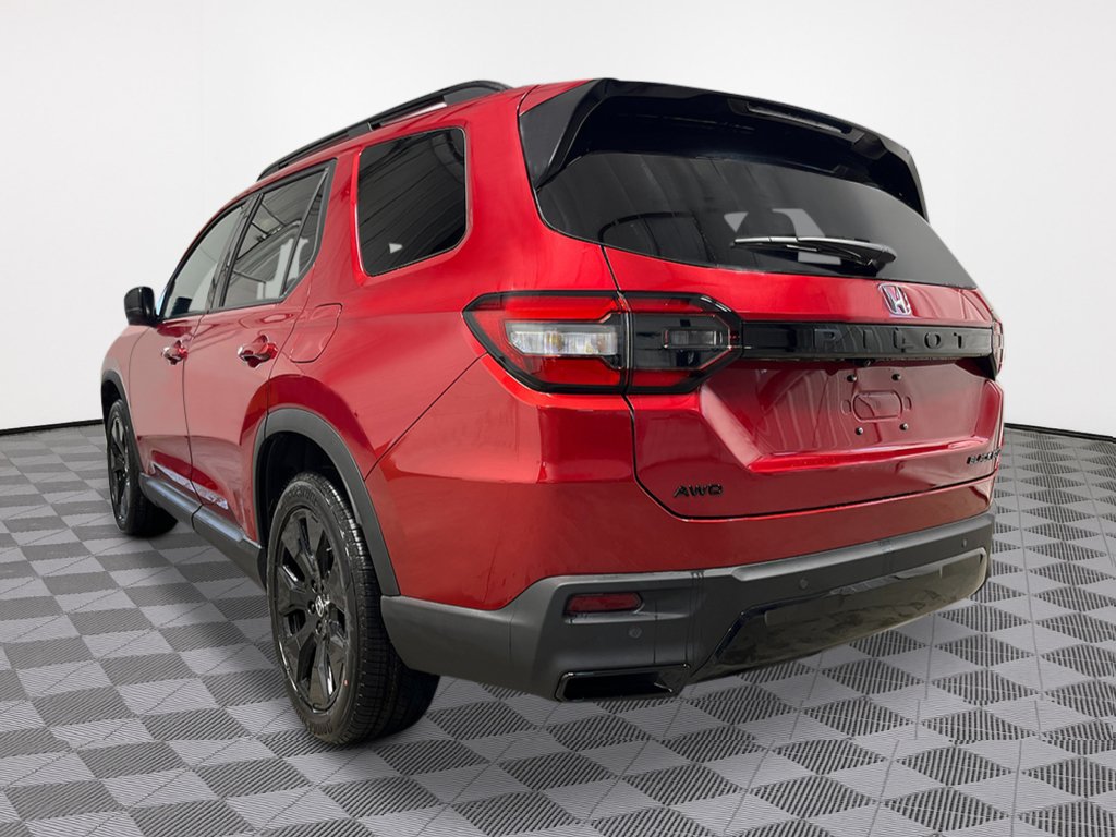 New 2026 Honda Pilot Black Edition image 3