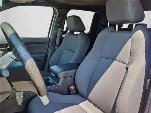 Used 2025 Toyota Tacoma SR image 10