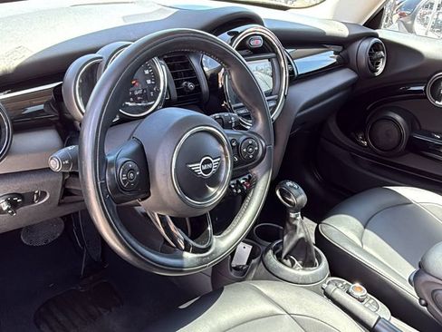 Used 2019 MINI Cooper 2-Door Hardtop FWD image 24
