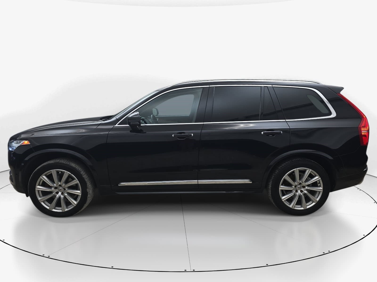 Used 2018 Volvo XC90 T6 Inscription w/ Convenience Package AWD/4WD image 7