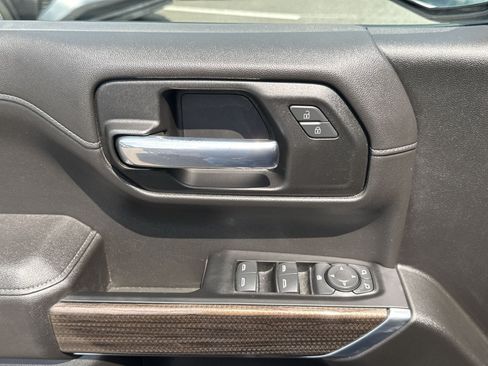 Used 2021 Chevrolet Silverado 1500 RST AWD/4WD image 15