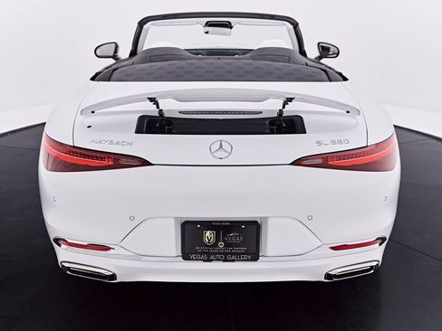 Used 2026 Mercedes-Benz Maybach SL 680 image 41
