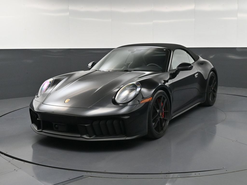 Certified 2026 Porsche 911 Carrera 4 GTS AWD/4WD image 1