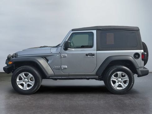 Used 2020 Jeep Wrangler Sport AWD/4WD image 2