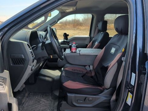 Used 2020 Ford F150 XLT w/ Equipment Group 302A Luxury image 12