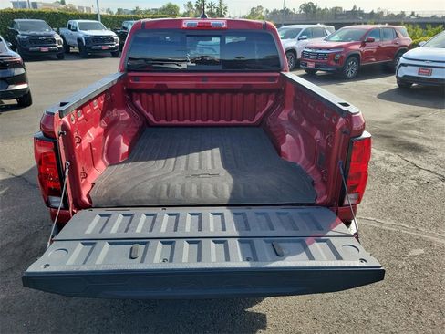 Used 2023 Chevrolet Colorado LT w/ LT Convenience Package II image 24