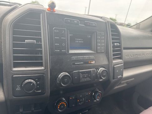 Used 2019 Ford F250 XL w/ STX Appearance Package AWD/4WD image 15