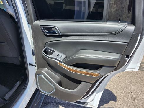 Used 2016 Chevrolet Tahoe LS w/ Enhanced Driver Alert Package RWD image 21