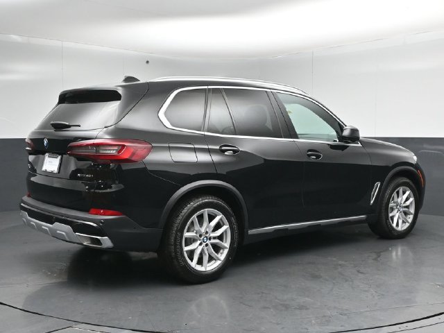 Used 2023 BMW X5 xDrive40i w/ Premium Package AWD/4WD image 7