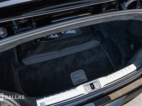 Used 2022 Bentley Continental GT image 31