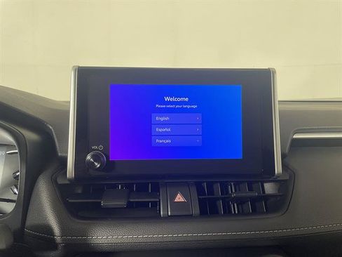 Used 2023 Toyota RAV4 LE AWD/4WD image 16