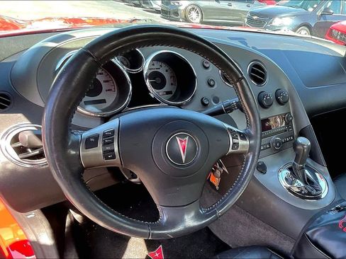 Used 2007 Pontiac Solstice Convertible w/ Premium Package image 14