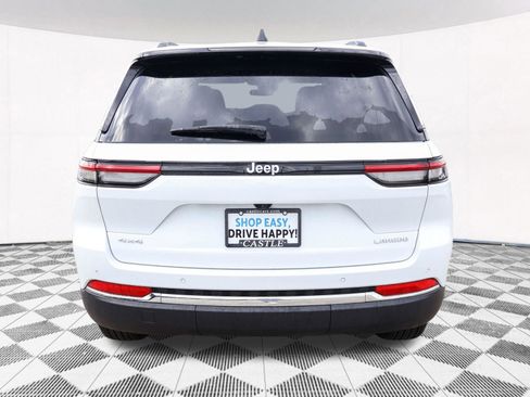 New 2026 Jeep Grand Cherokee Laredo AWD/4WD image 14