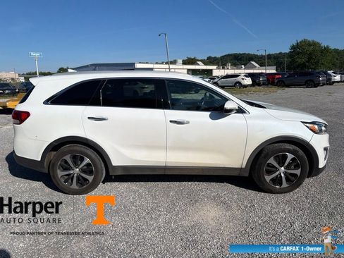 Used 2018 Kia Sorento EX FWD image 6