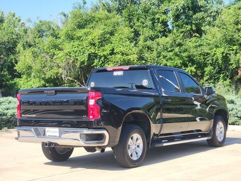 Used 2025 Chevrolet Silverado 1500 LT RWD image 7
