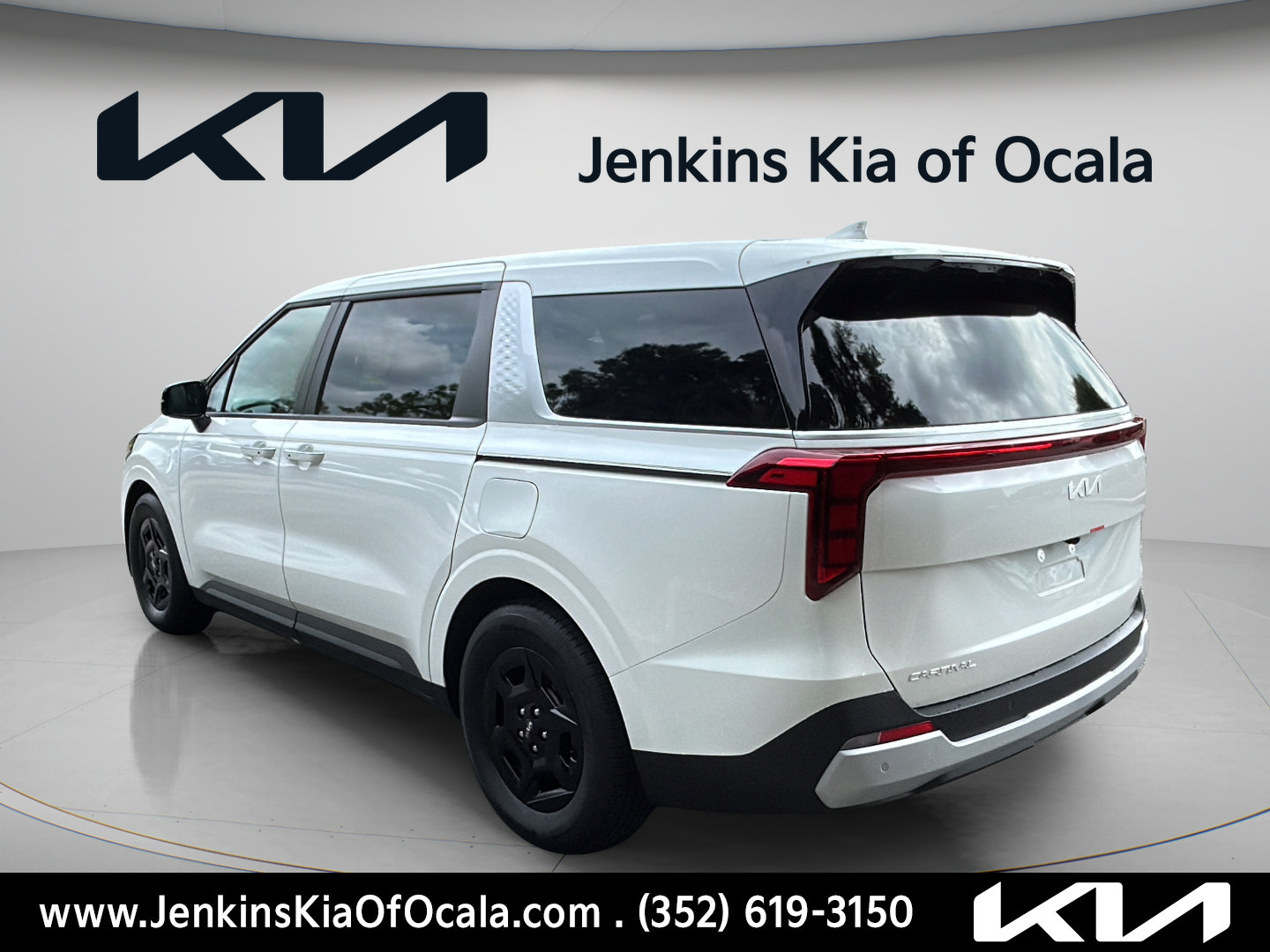 New 2027 Kia Carnival FWD image 6