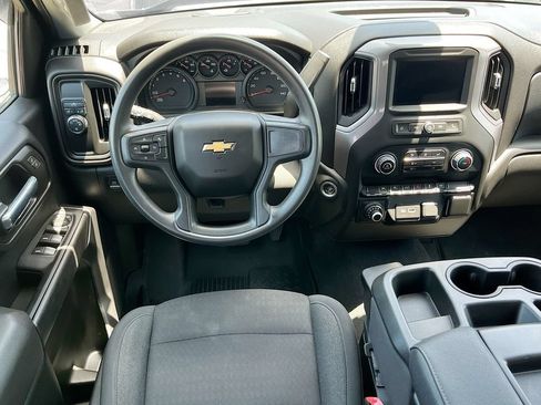 Used 2022 Chevrolet Silverado 1500 Custom RWD image 22