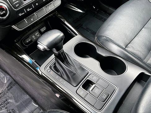 Used 2019 Kia Sorento EX FWD image 18