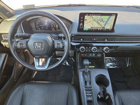 Used 2024 Honda Civic Sport Touring image 6