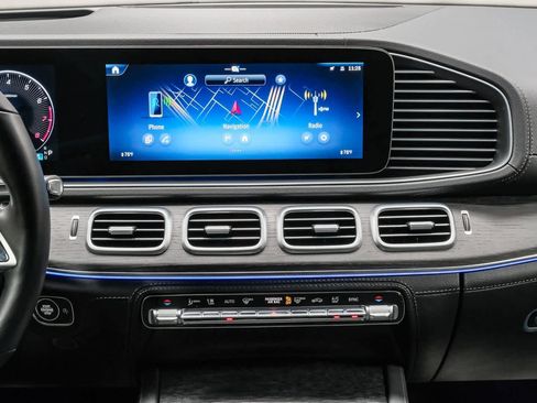 Used 2025 Mercedes-Benz GLE 350 4MATIC image 14