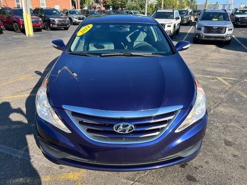 Used 2014 Hyundai Sonata GLS w/ Popular Equipment Group 2 FWD image 2