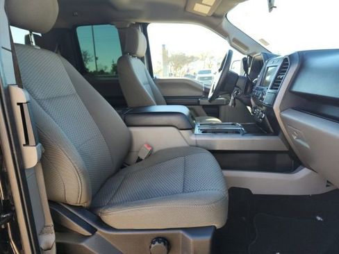 Used 2019 Ford F150 XLT image 13