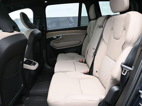 New 2026 Volvo XC90 B6 Plus w/ Protection Package Premier AWD/4WD image 9