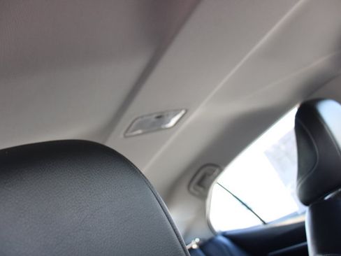 Used 2023 Toyota Camry SE image 20