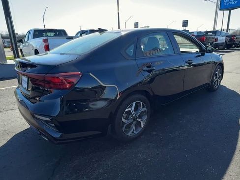 Used 2021 Kia Forte LXS image 8