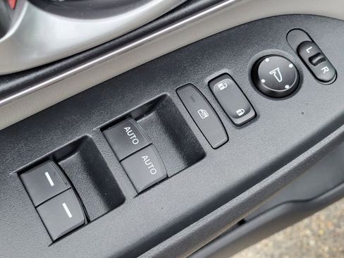 Used 2017 Honda CR-V EX-L image 27