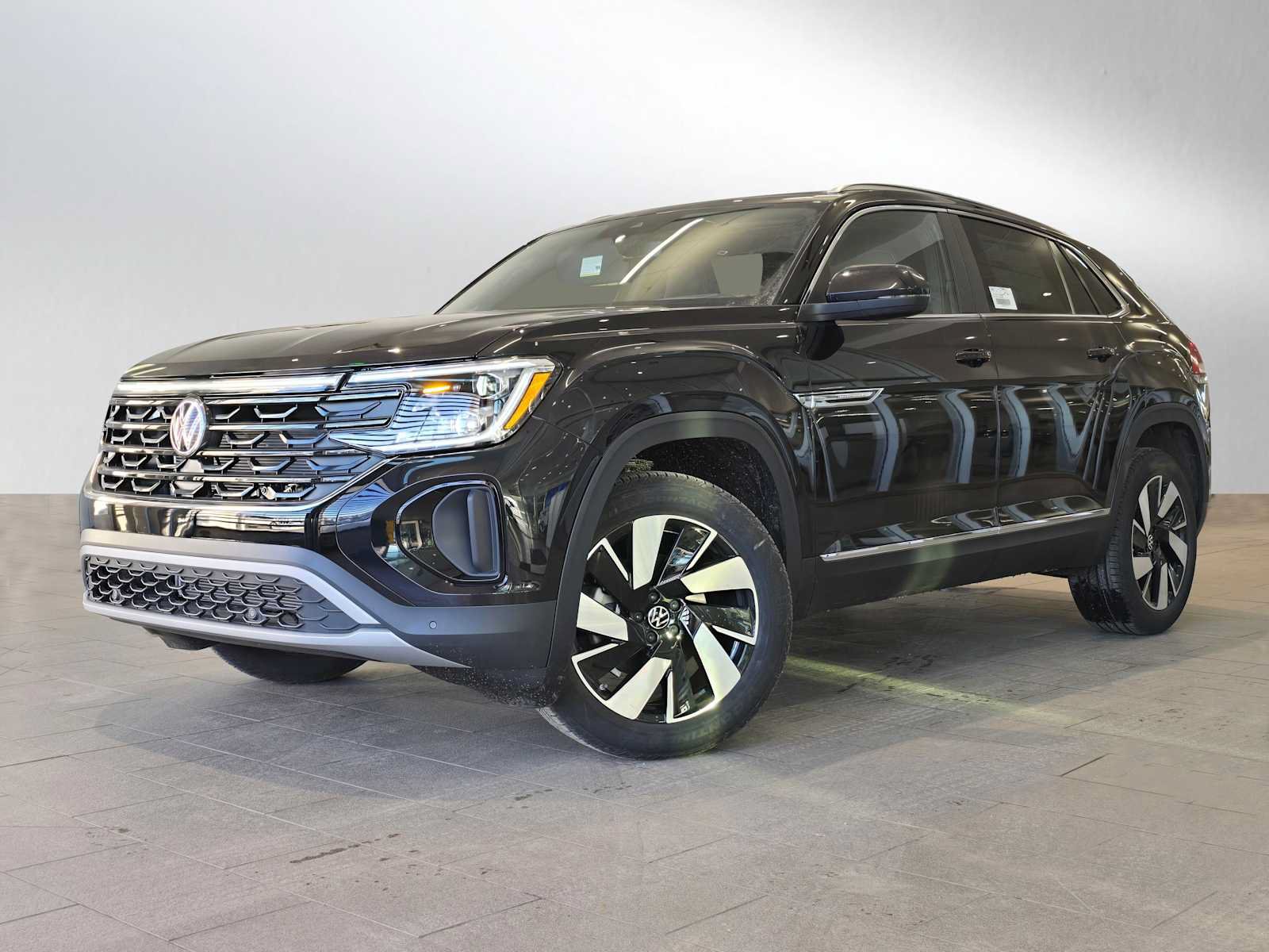 New 2025 Volkswagen Atlas Cross Sport SEL AWD/4WD image 1