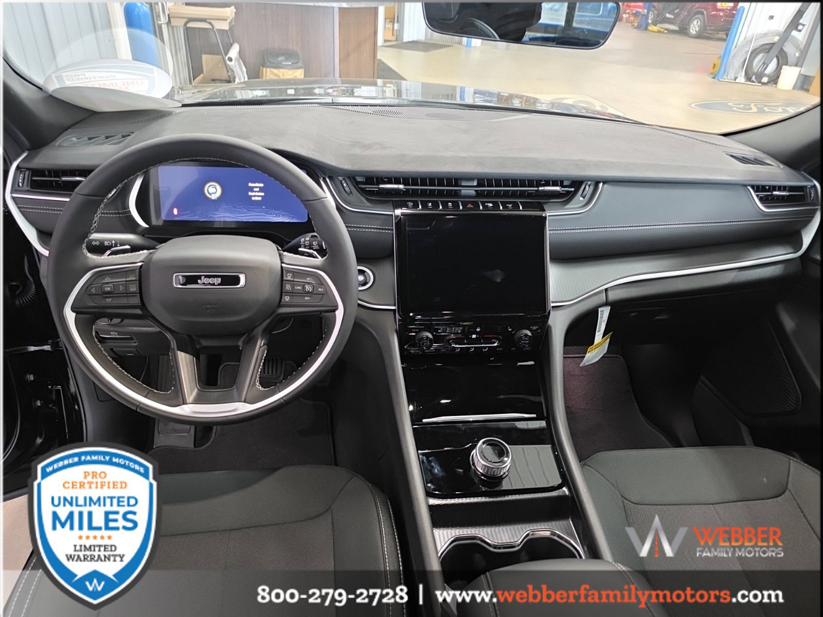 New 2027 Jeep Grand Cherokee Laredo X AWD/4WD image 12