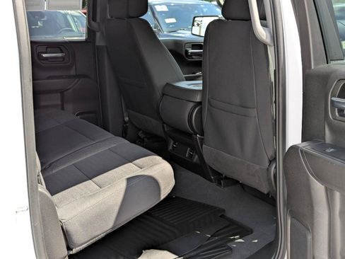Certified 2023 Chevrolet Silverado 1500 Custom AWD/4WD image 19