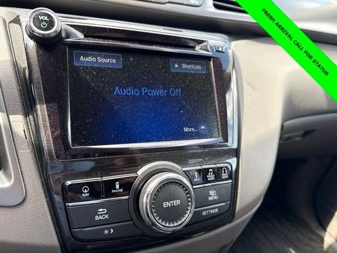 Used 2015 Honda Odyssey Touring Elite image 38