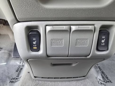 Used 2005 Honda Odyssey Touring image 57