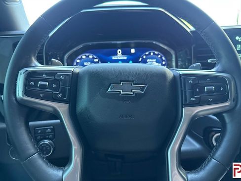 Used 2022 Chevrolet Silverado 1500 LT Trail Boss w/ LT Trail Boss Premium Package AWD/4WD image 27