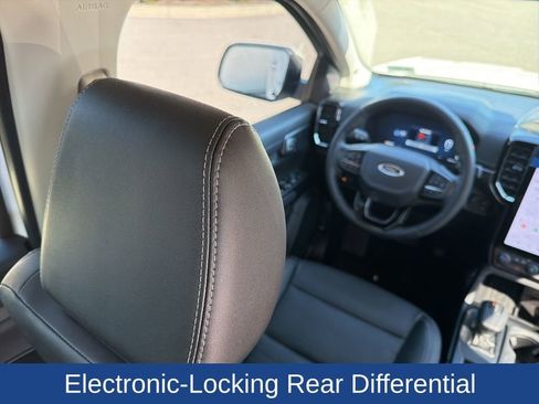 Used 2024 Ford Ranger Lariat w/ FX4 Off-Road Package image 14