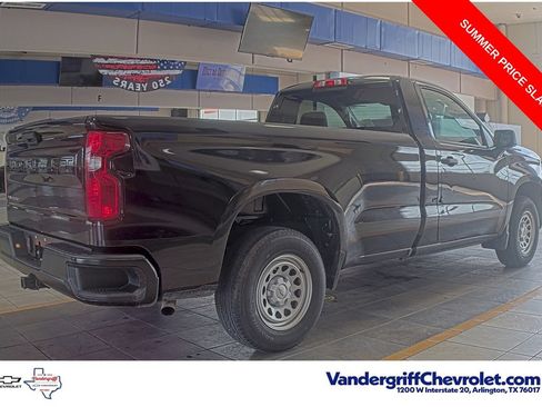 Used 2025 Chevrolet Silverado 1500 W/T w/ WT Value Package RWD image 4
