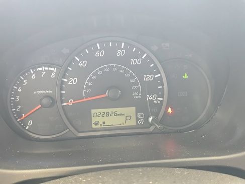 Used 2024 Mitsubishi Mirage ES FWD image 5